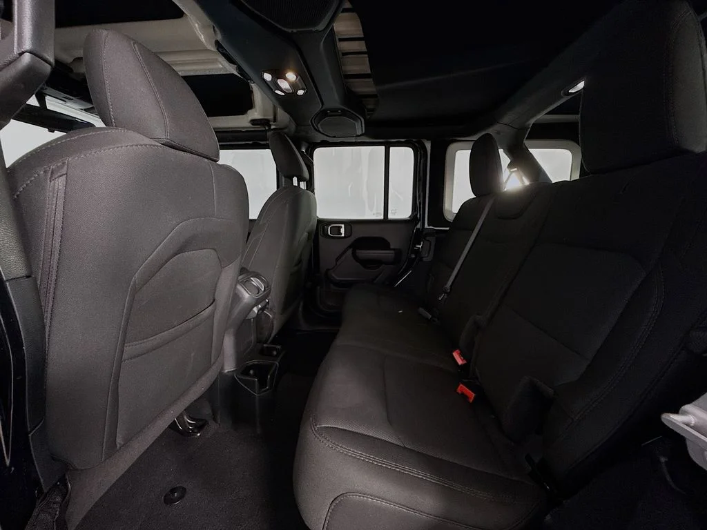 Used 2022 Black Jeep Unlimited Sport Altitude image 22