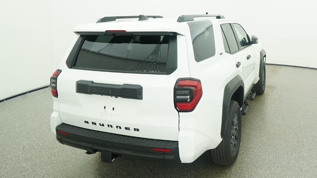 New 2026 Ice Cap Toyota SR5 image 6