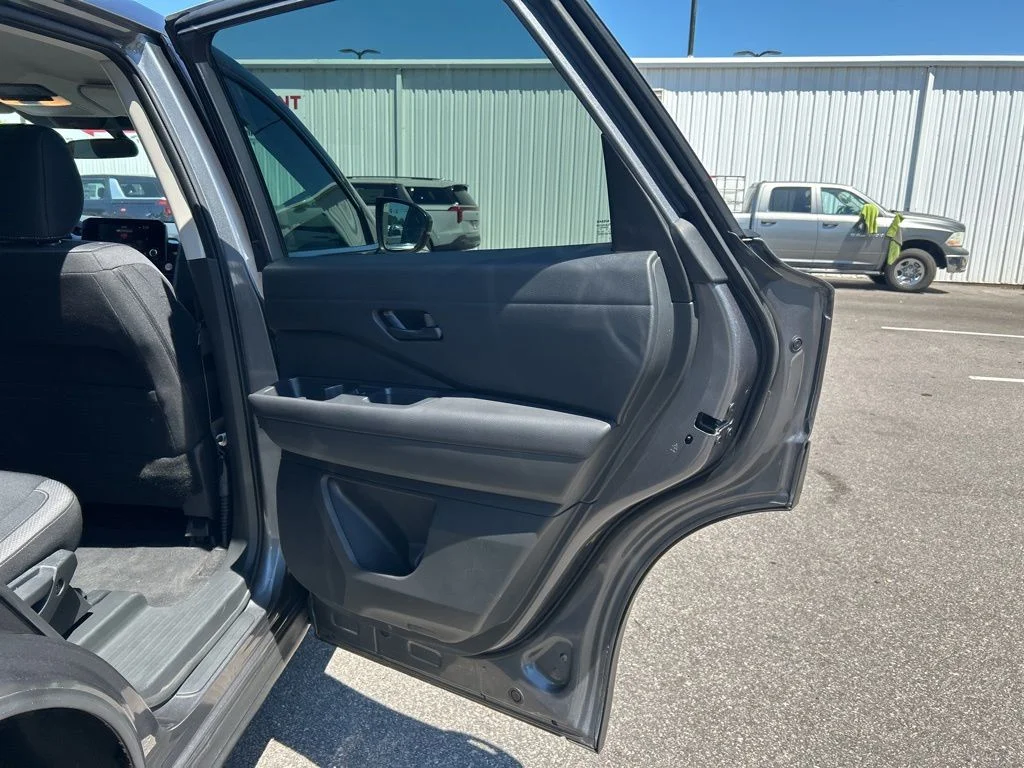 Used 2025 Gray Nissan SV image 22