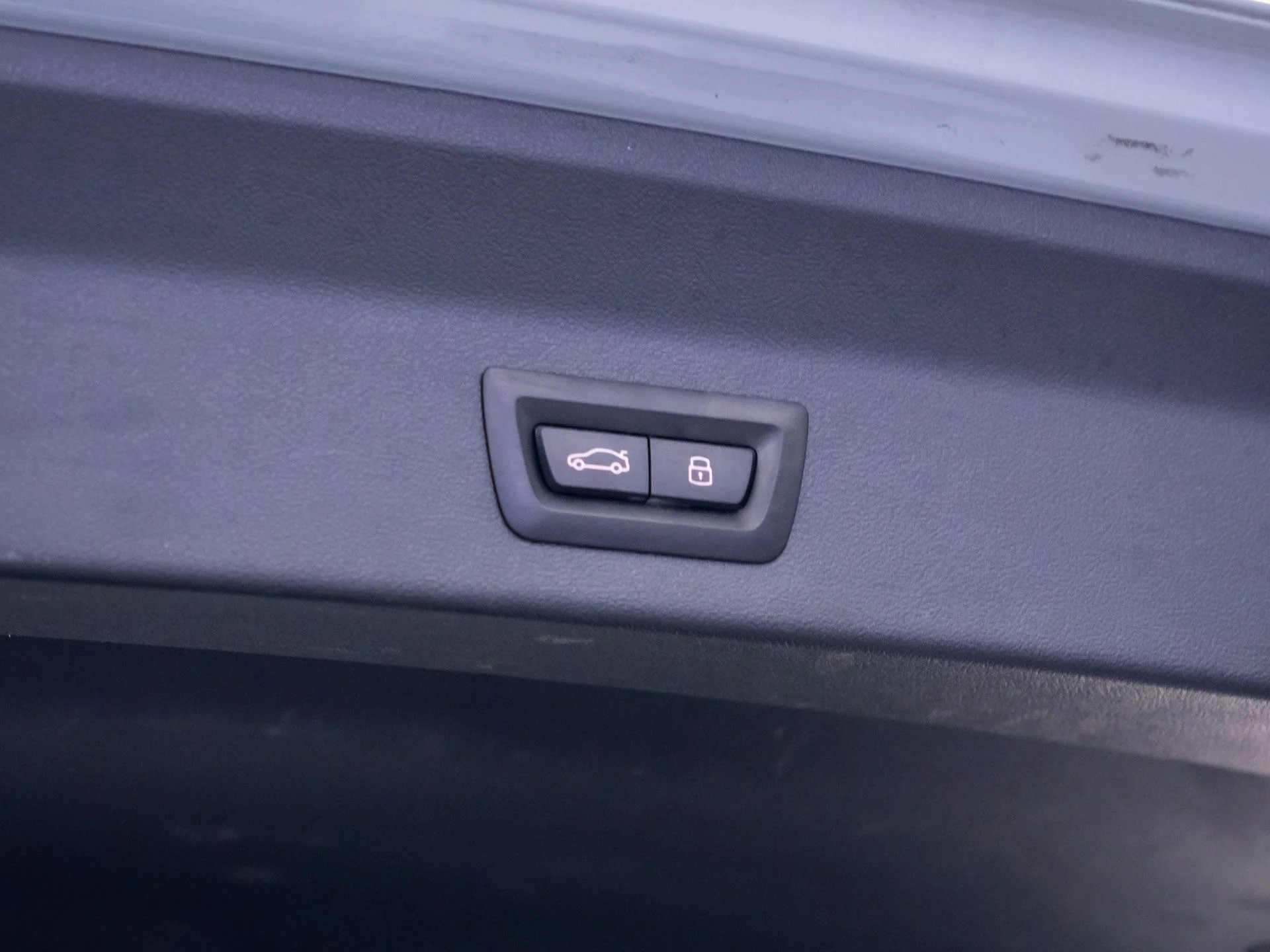 Used 2024 Gray BMW M40i image 34