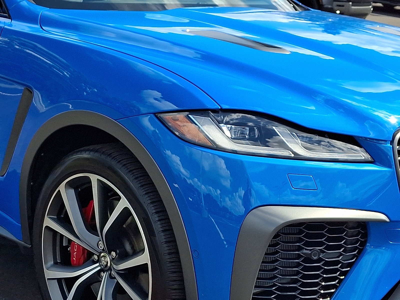 Used 2026 Chalk Blue Gloss   1Mr Jaguar SVR Final Edition image 13