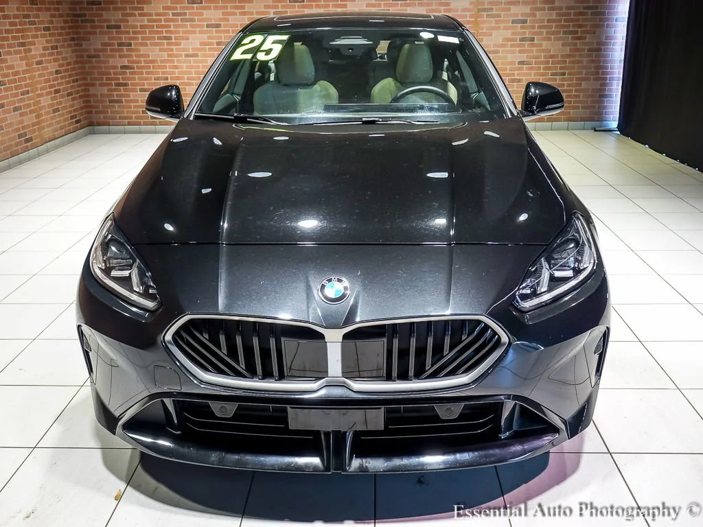 Used 2025 Black BMW xDrive image 7