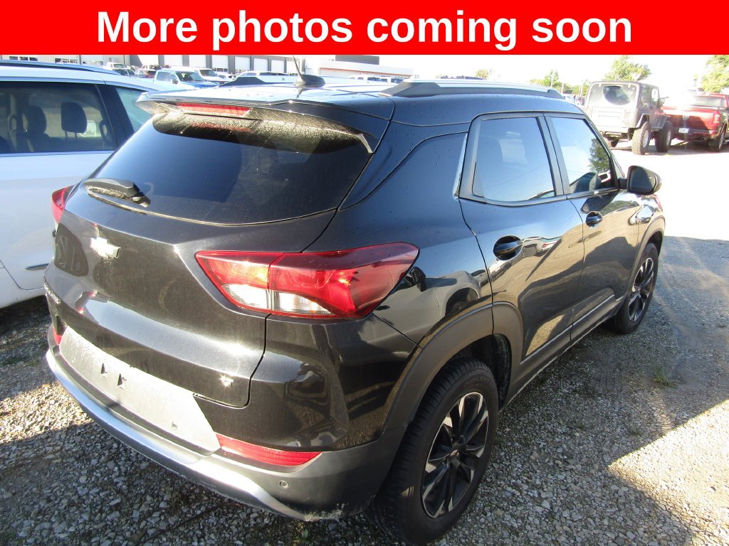 Used 2021 Black Chevrolet LT image 5