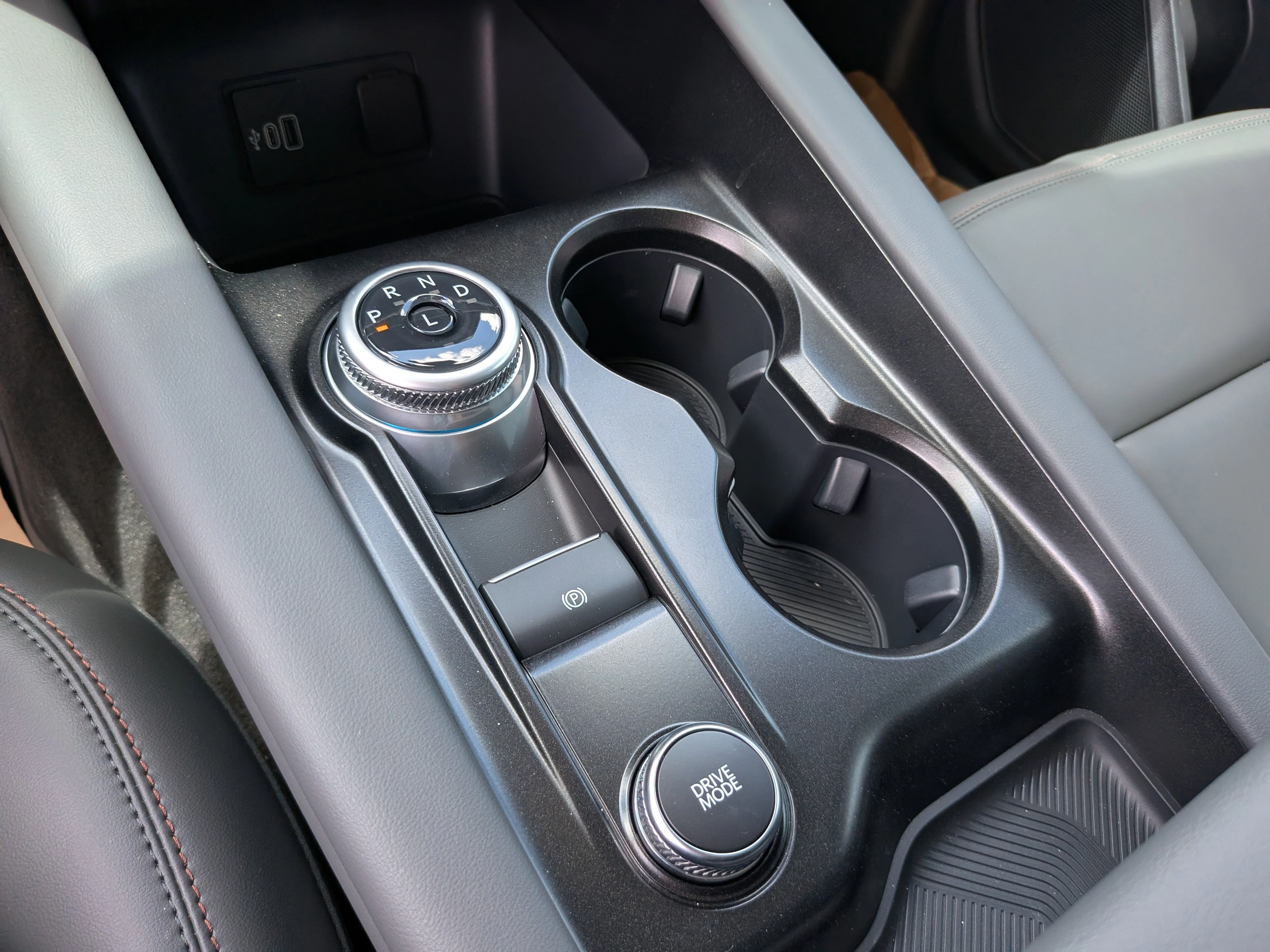 New 2026 Agate Black Metallic Ford Active image 22