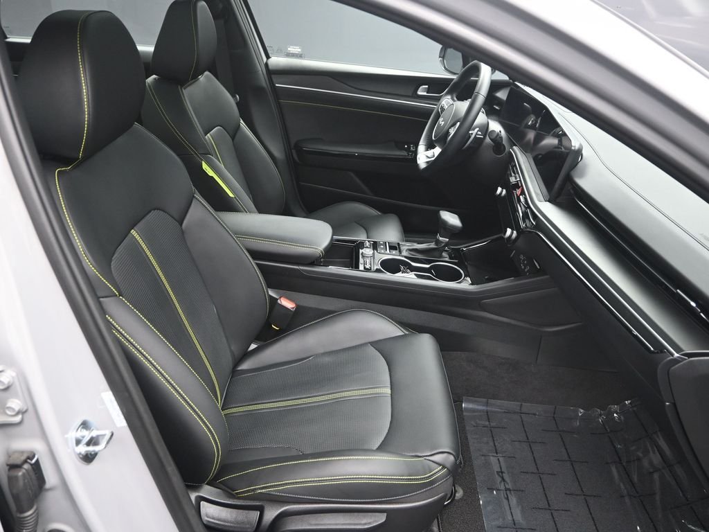 2026 Kia K5 GT - Photo 39
