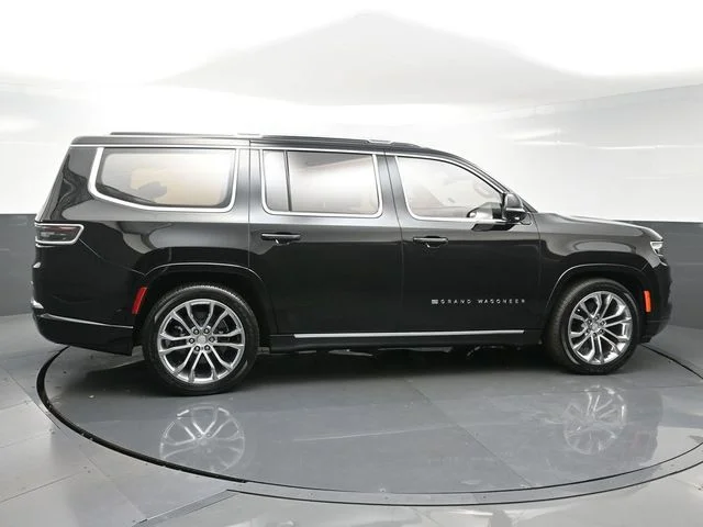 Used 2022 Black Jeep Series II image 8