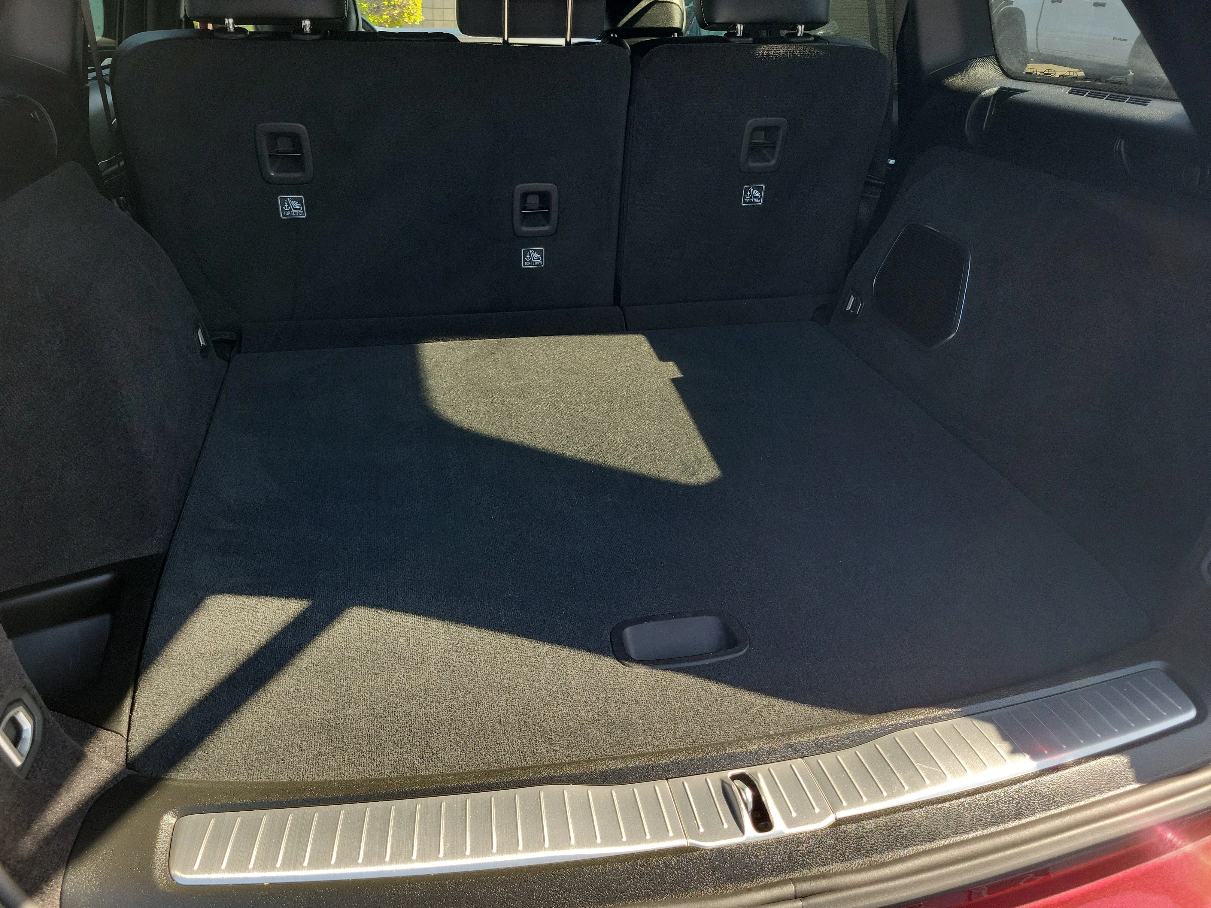 Certified Used 2023 Red Jeep Overland image 29