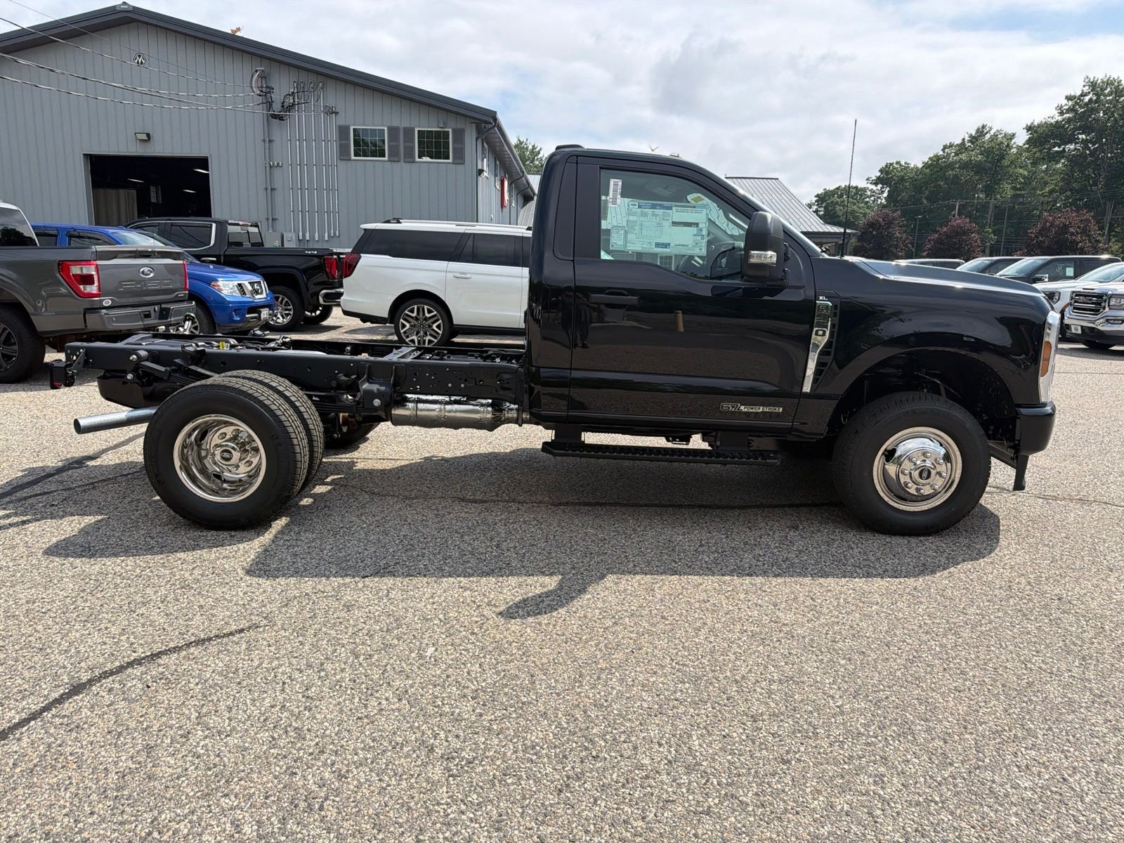 New 2026 Agate Black Metallic Ford F-350® XL image 8