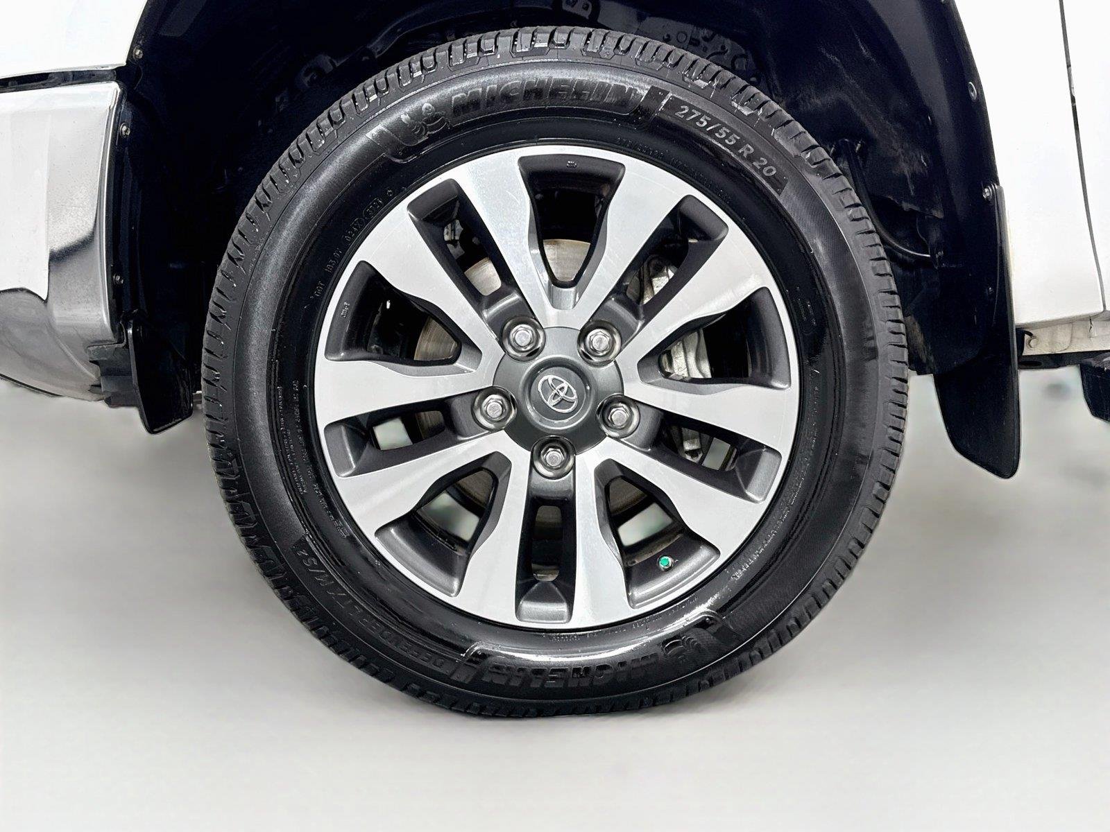 Used 2020 Super White Toyota SR5 image 40
