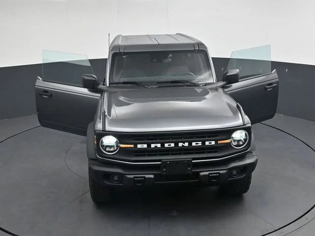 Used 2024 Gray Metallic Ford Black Diamond image 39
