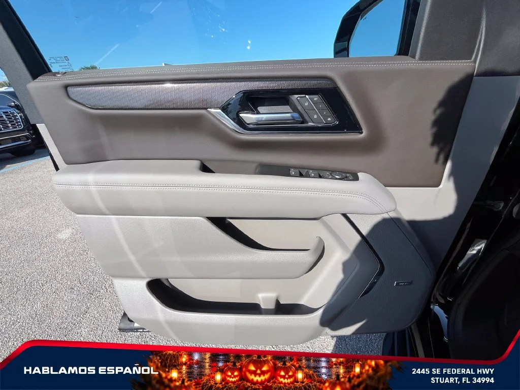 New 2026 Onyx Black GMC Elevation image 24