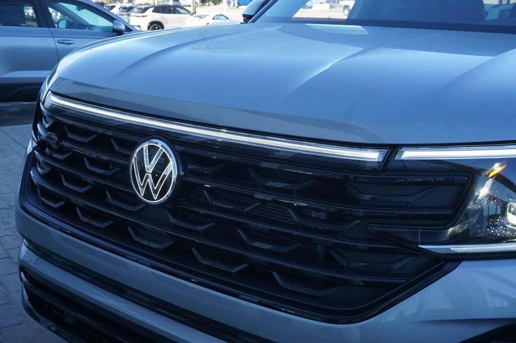 New 2026 Black Volkswagen 2.0T SEL R-Line Black image 36
