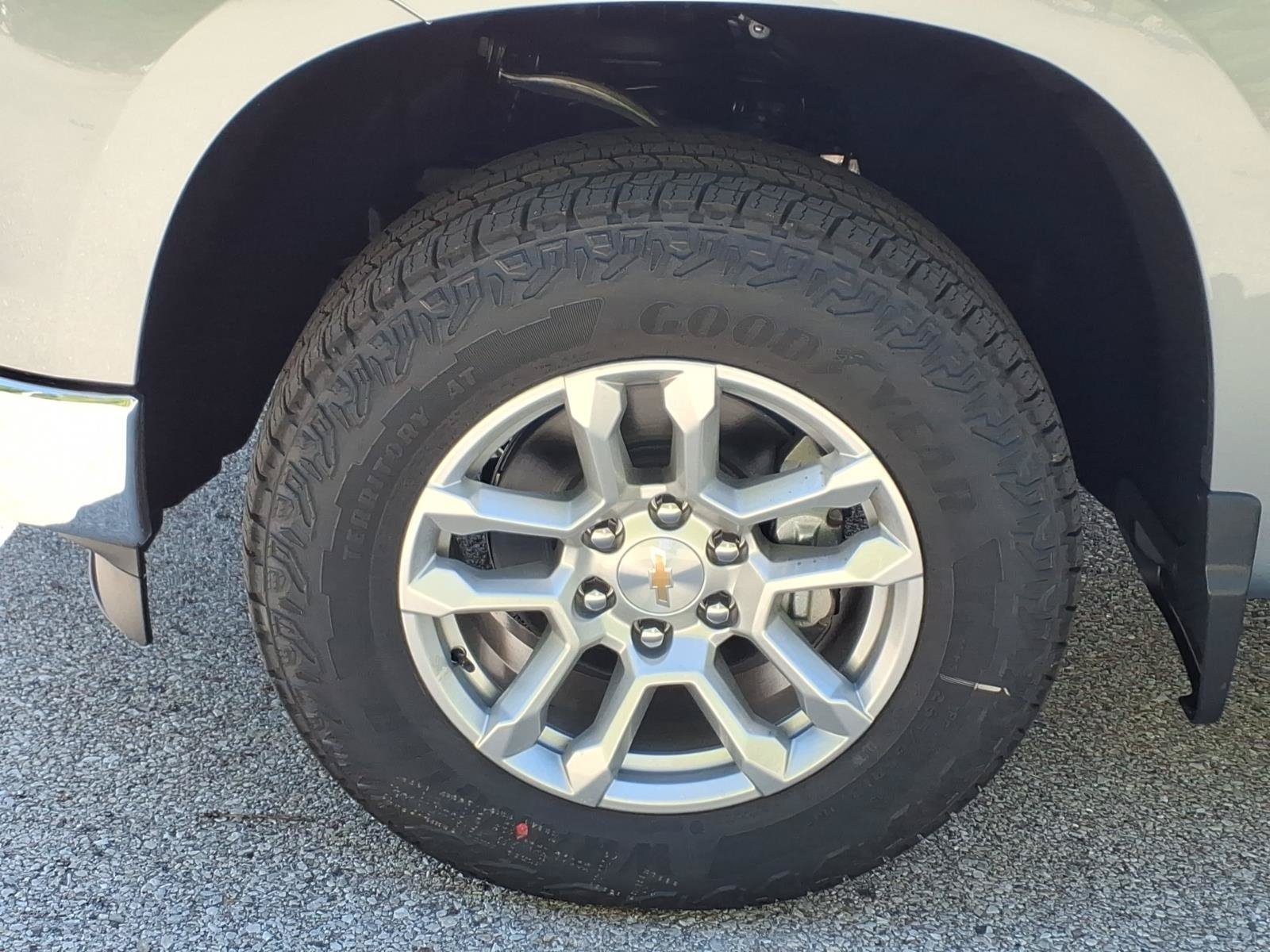 2026 Chevrolet Silverado 1500 LT - Photo 19