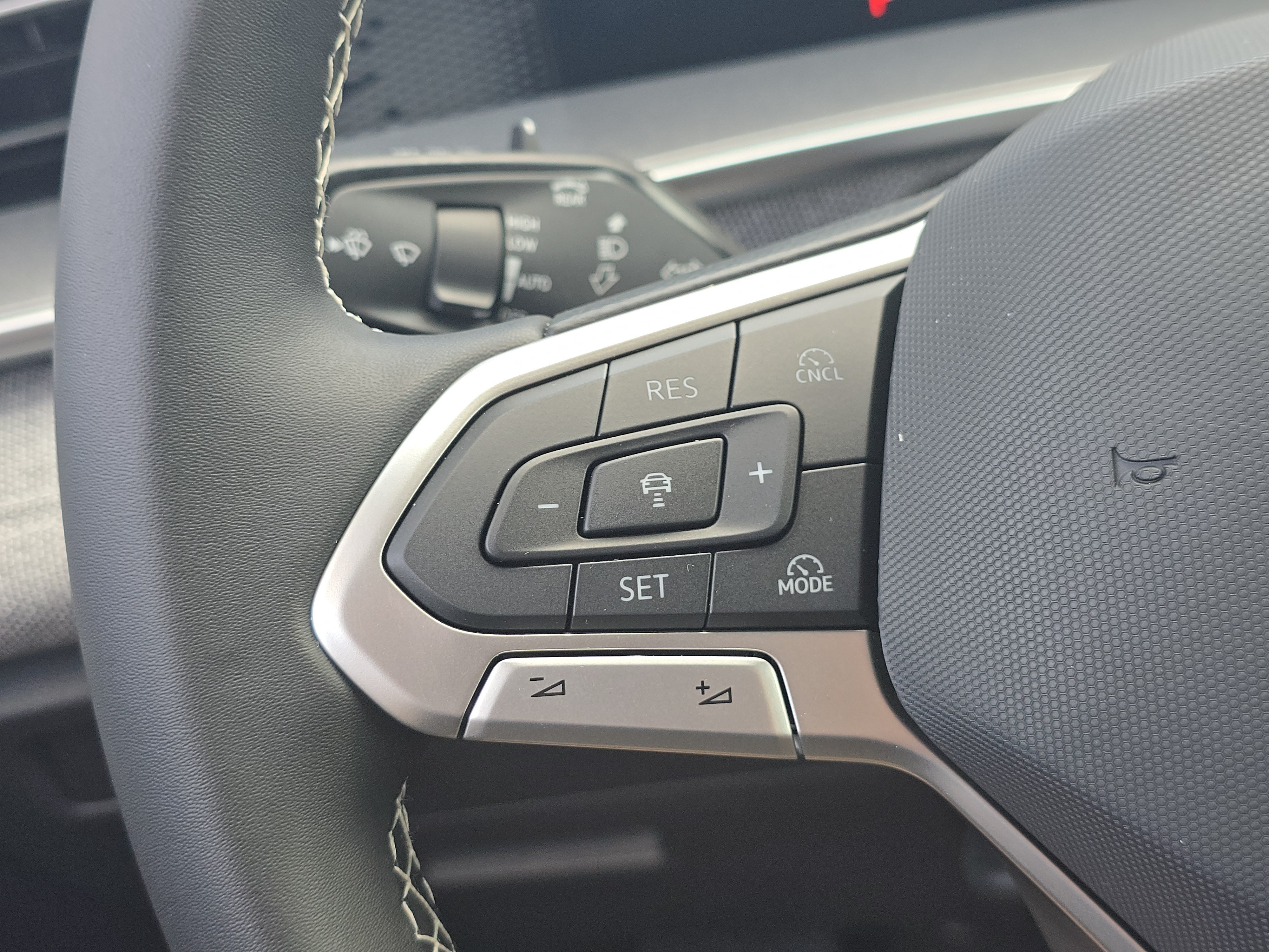 2026 Volkswagen Tiguan S - Photo 25