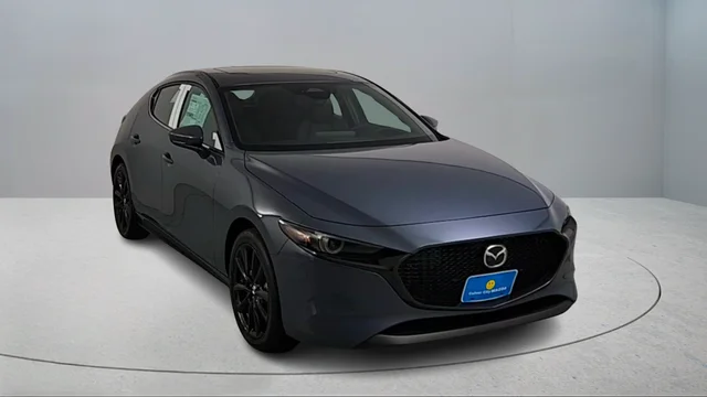 2026 Mazda CX-3 Premium MT 5-Door SKYACTIV's photo