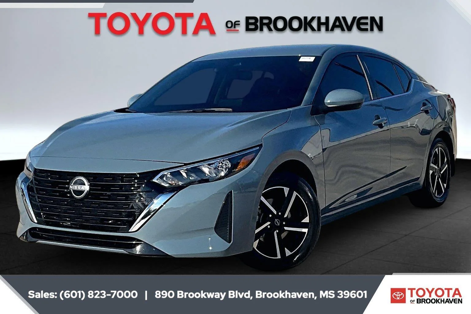 Used 2025 Atlantic Gray Metallic Nissan SV image 10