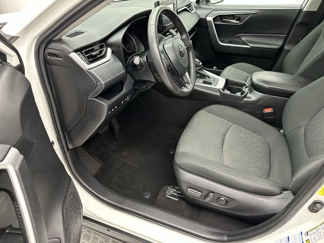 Used 2021 White Toyota XLE image 13