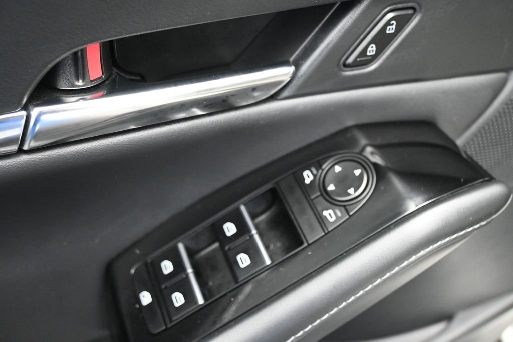 Used 2023 Black Ford Outer Banks image 27