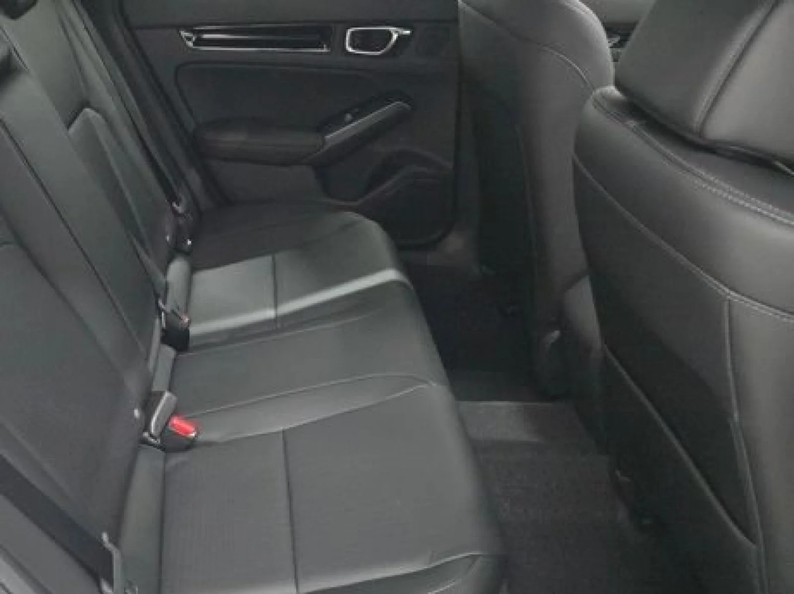 New 2026 Platinum White Pearl Honda Sport Touring image 6