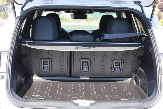 Used 2026 White Subaru Wilderness image 13