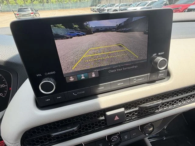 Used 2023  Honda LX image 18