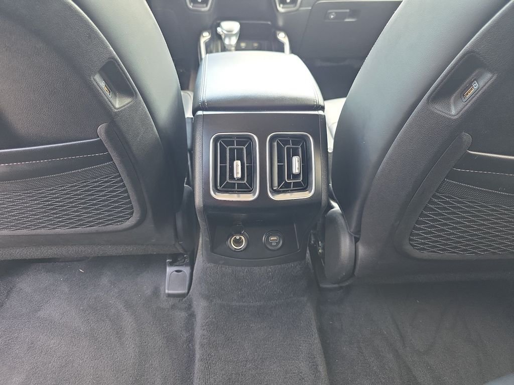 2021 Kia Sorento S - Photo 33