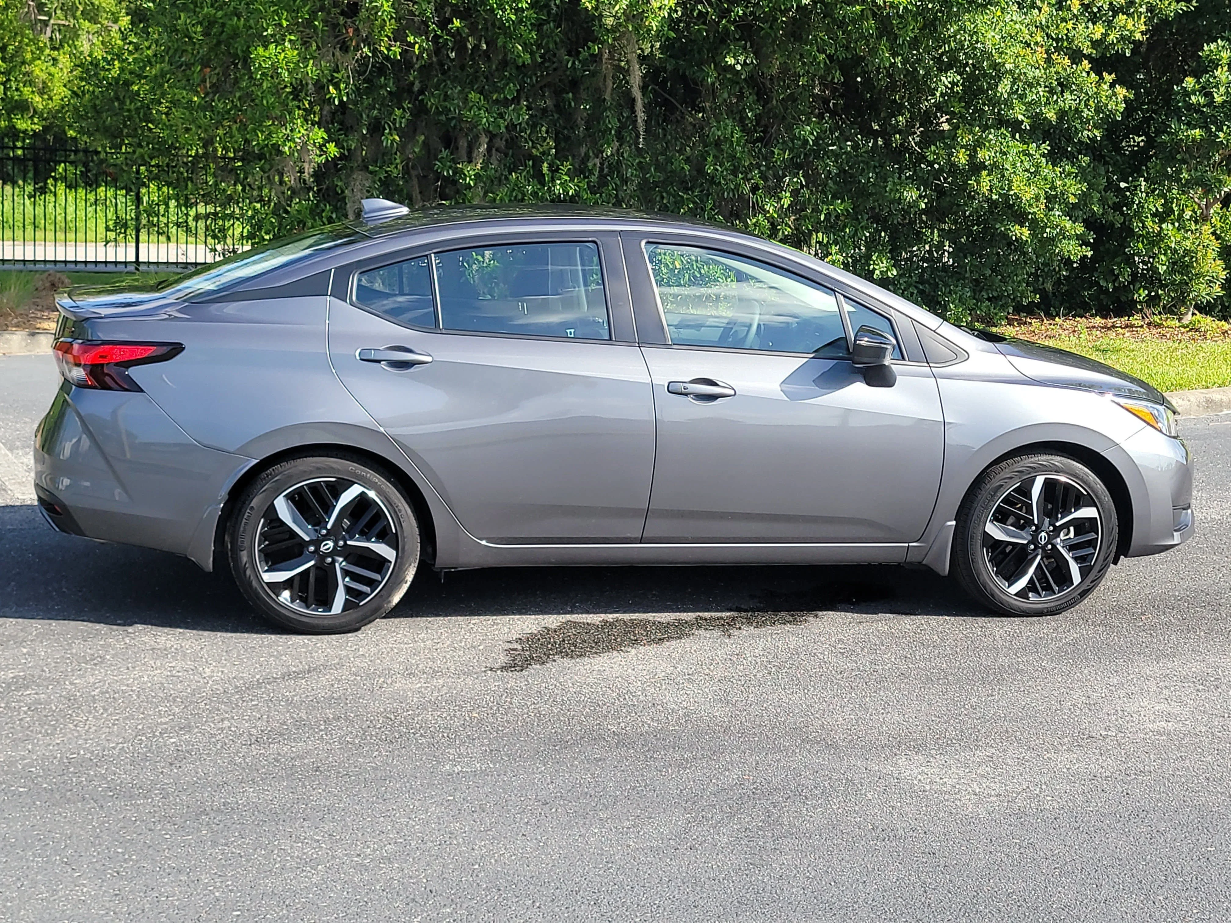 Used 2025 Gun Metallic Nissan SR image 7
