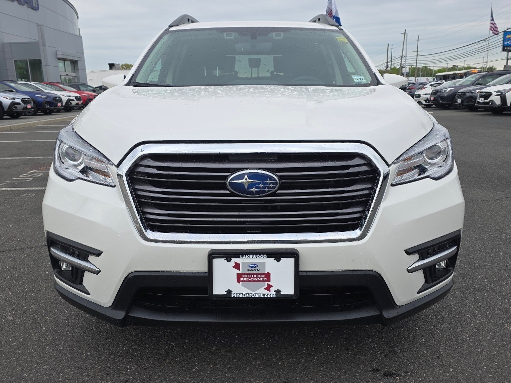 Used 2022 White Subaru Limited image 9