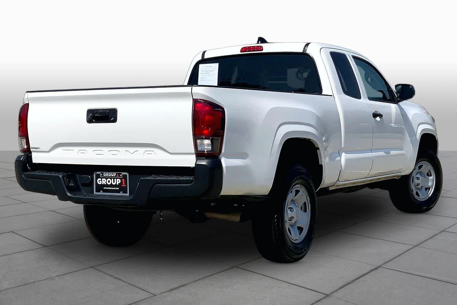 Used 2023 Ice Cap Toyota SR image 12