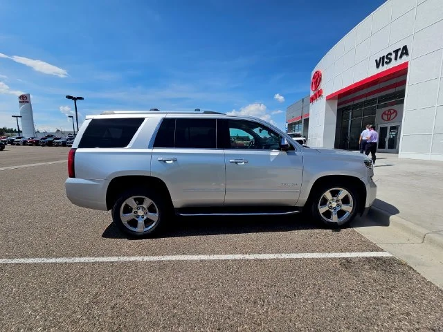 Used 2018 Silver Ice Metallic Chevrolet Premier image 34