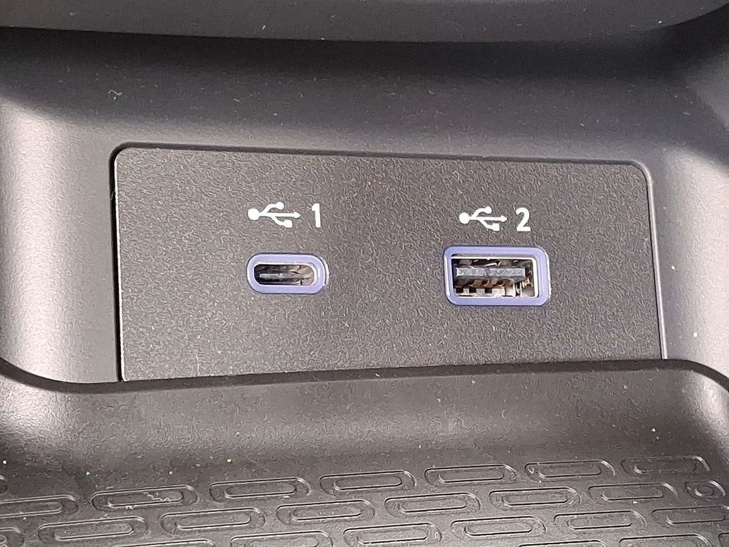 2026 Nissan Z — photo 16