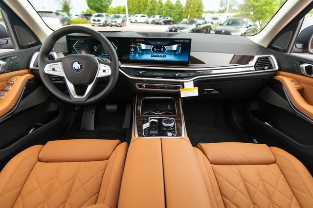 Certified Used 2027 Tanzanite Blue II Metallic BMW xDrive40i image 14