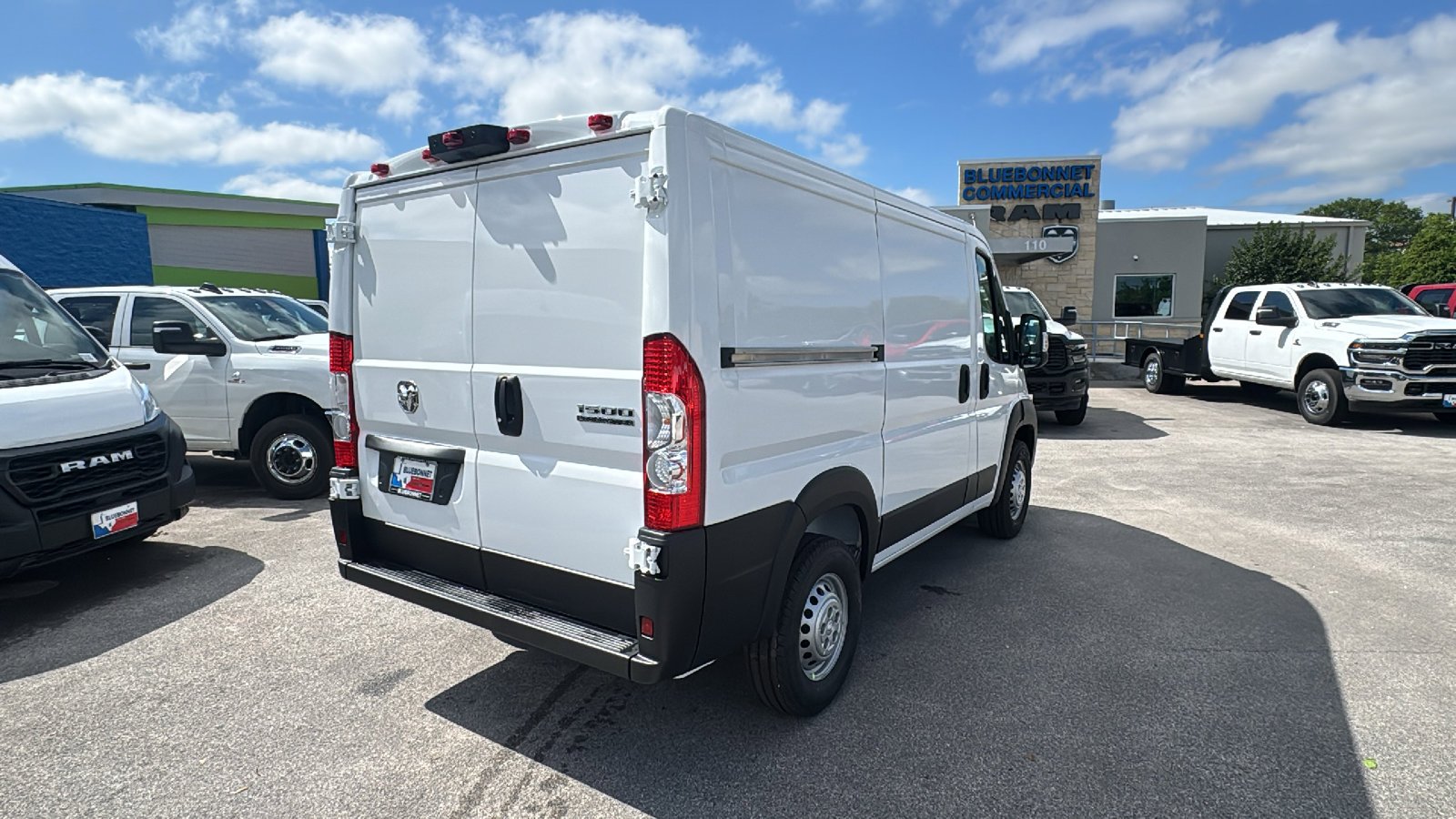 New 2026 Bright White Clear-Coat Exterior Paint RAM Tradesman image 5