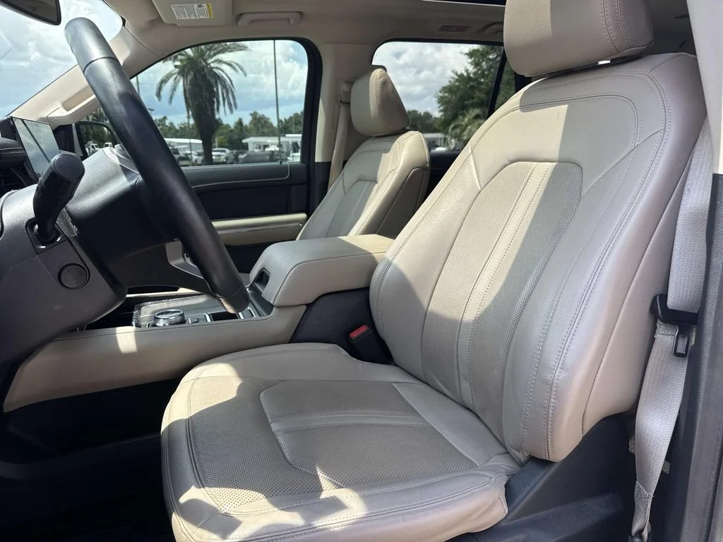 Certified Used 2022 Star White Ford Limited image 33