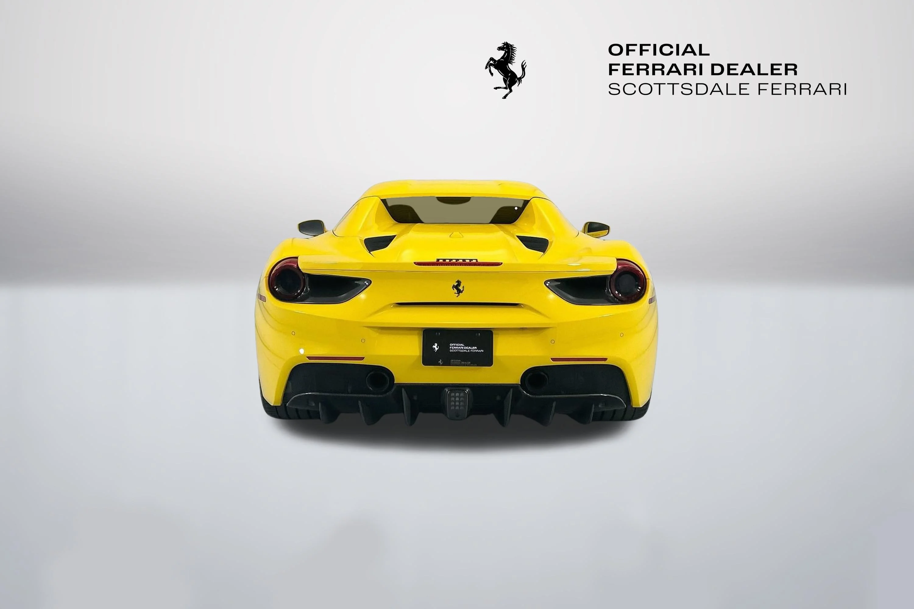 Used 2017 Giallo Modena Ferrari  image 14