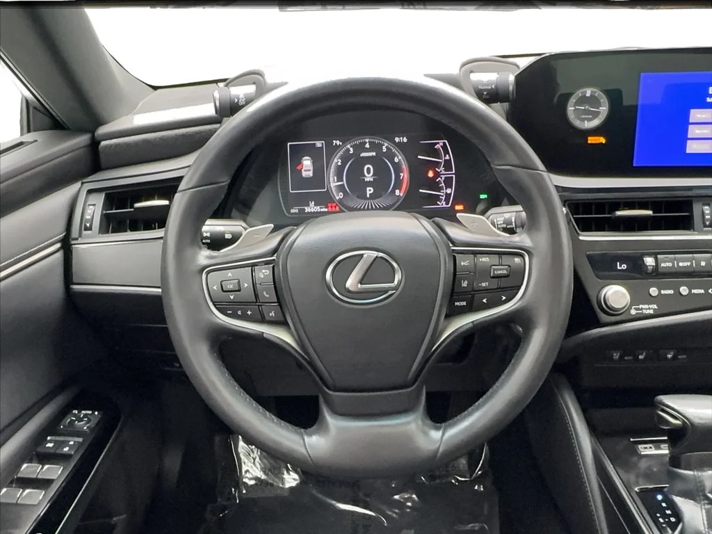 Used 2023 Black Lexus 350 image 38