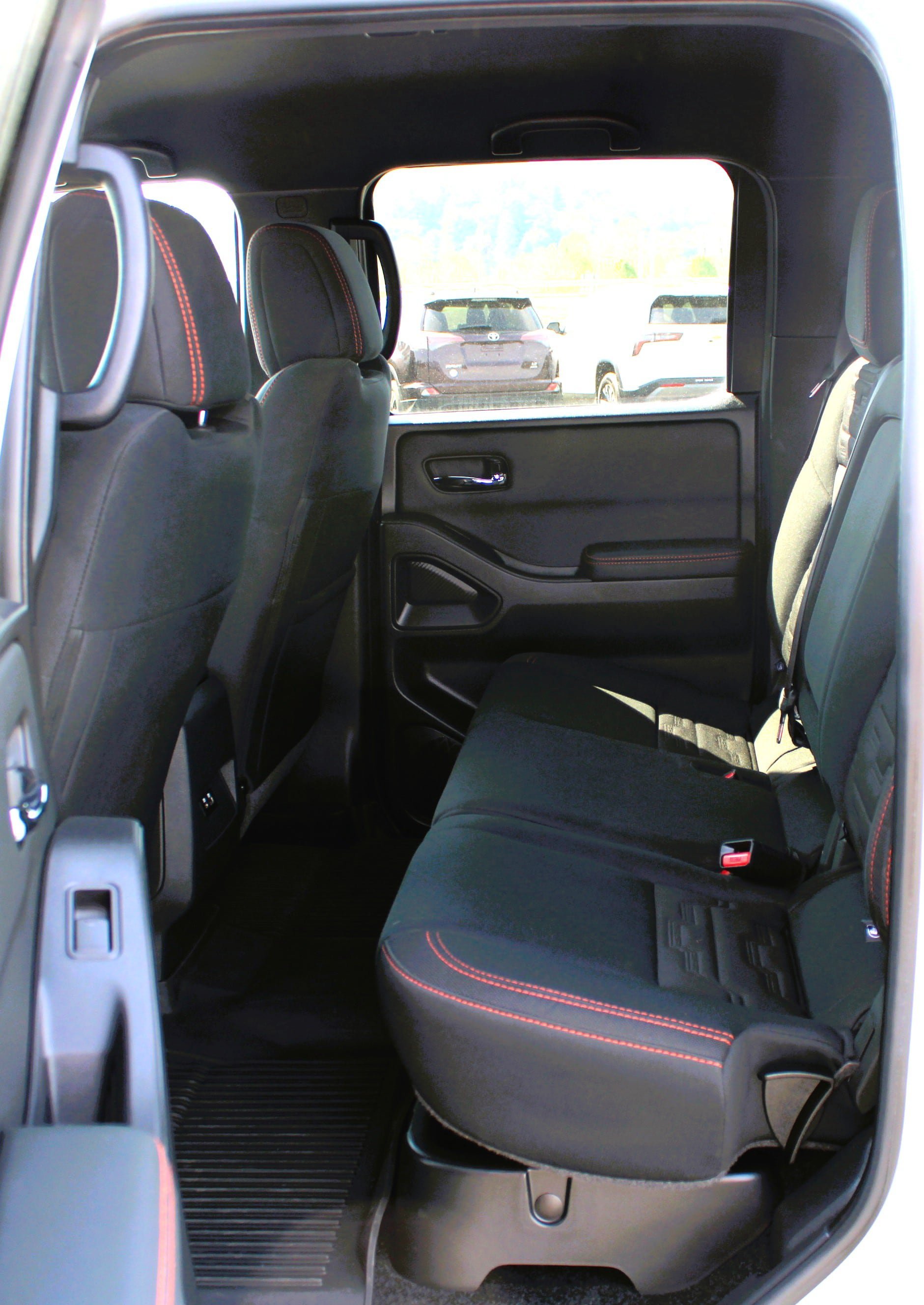 Used 2024 Glacier White Nissan PRO-4X image 14