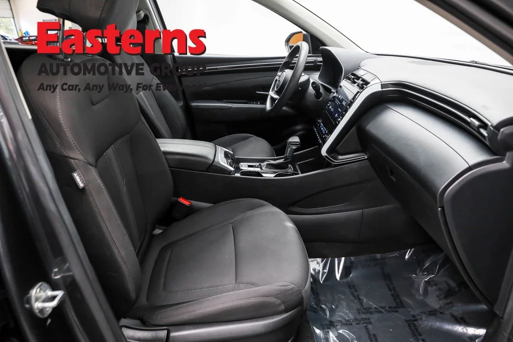 Used 2024 Gray Hyundai SEL image 24