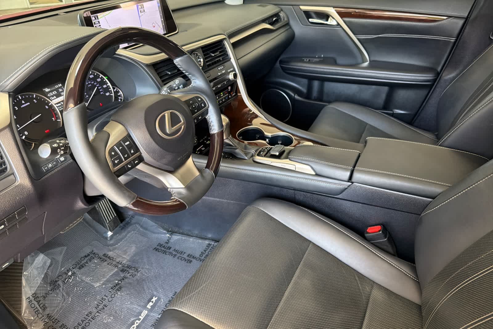 Used 2019 Matador Red Mica Lexus  image 11