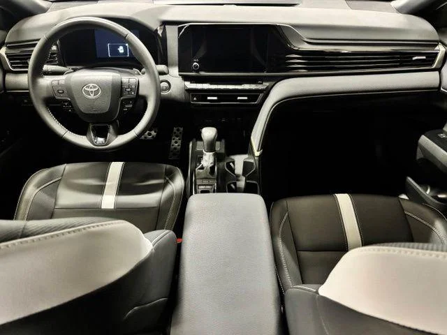 Certified Used 2025 ICE CAP Toyota  image 11