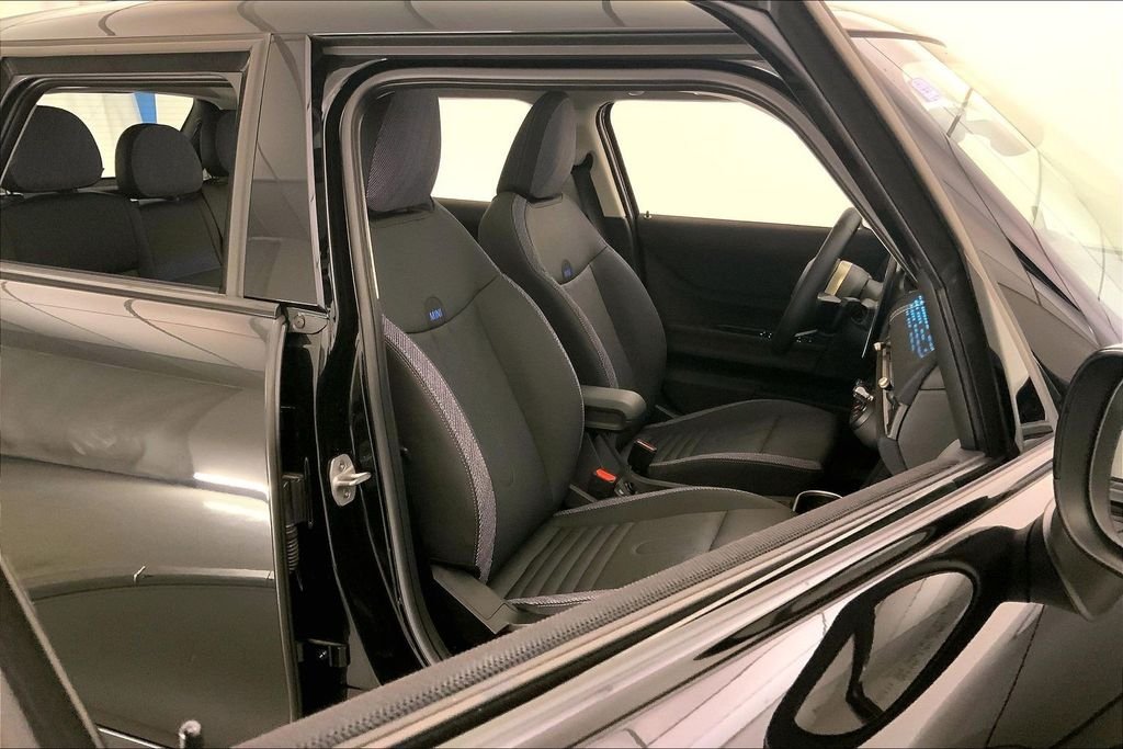 Used 2025 Midnight Black II Metallic MINI  image 6
