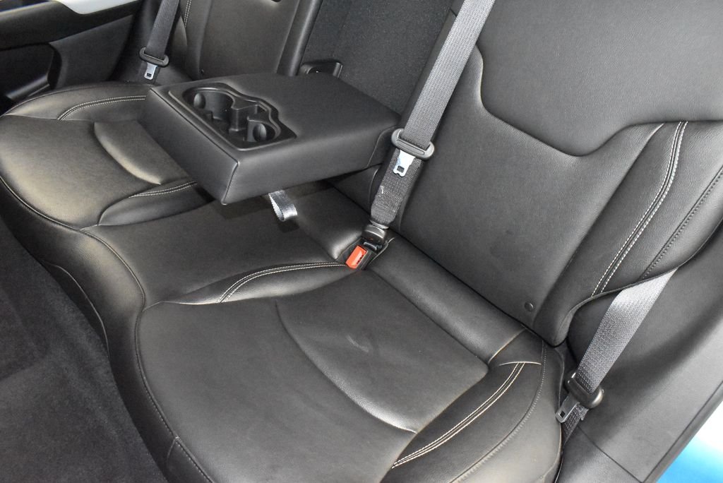 Used 2025 Blue Jeep Limited image 35