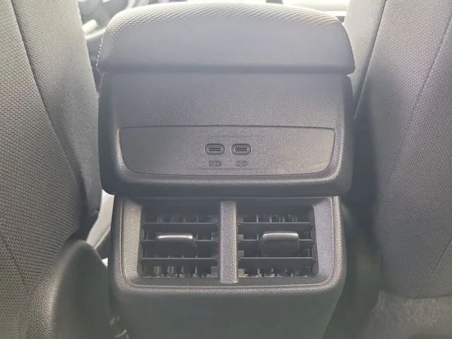 Used 2025 White Chevrolet LT image 15