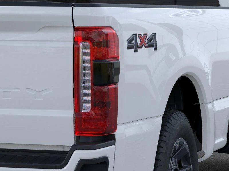 New 2026 Oxford White Ford F-350® XL image 21