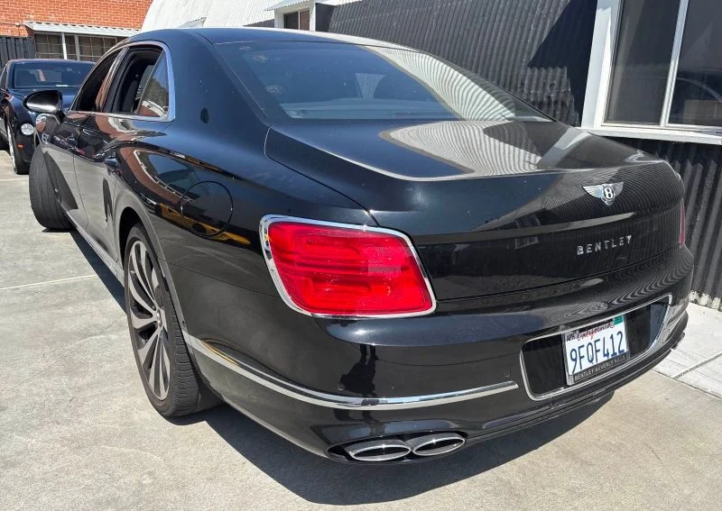Used 2022 Black Bentley  image 8