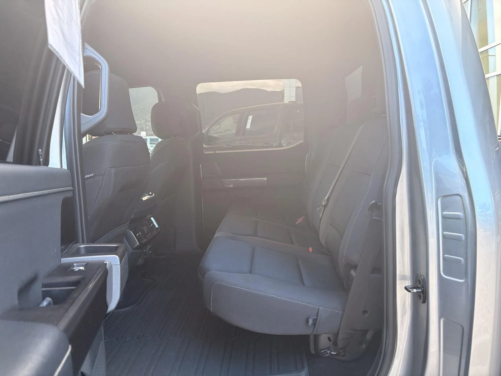 Used 2023 Iconic Silver Ford XLT image 9
