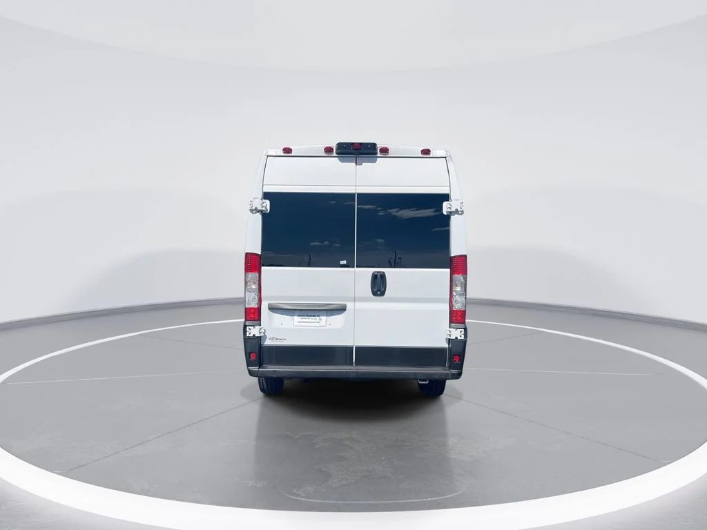 Used 2021 White Ram High Roof image 7