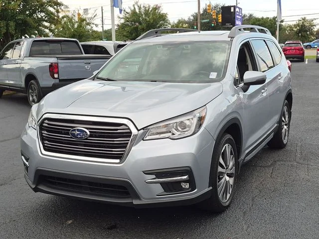 Used 2022 Silver Subaru Limited image 7