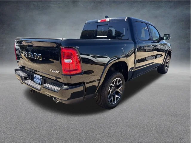 New 2027 Diamond Black Crystal Pearl-Coat Exterior Paint RAM Laramie image 8
