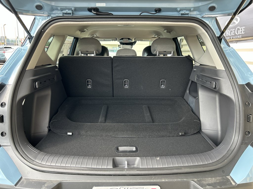 New 2027 Frost Blue / Black Roof Kia S image 13